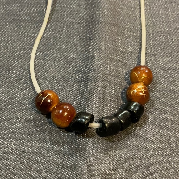 Set of five beaded necklaces - Picture 2 of 10